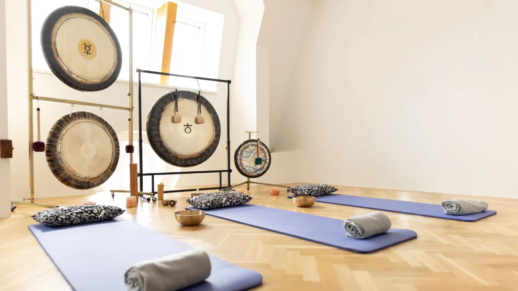 Gongbad und Klangmassage in Klosterneuburg bei K2 Massage
