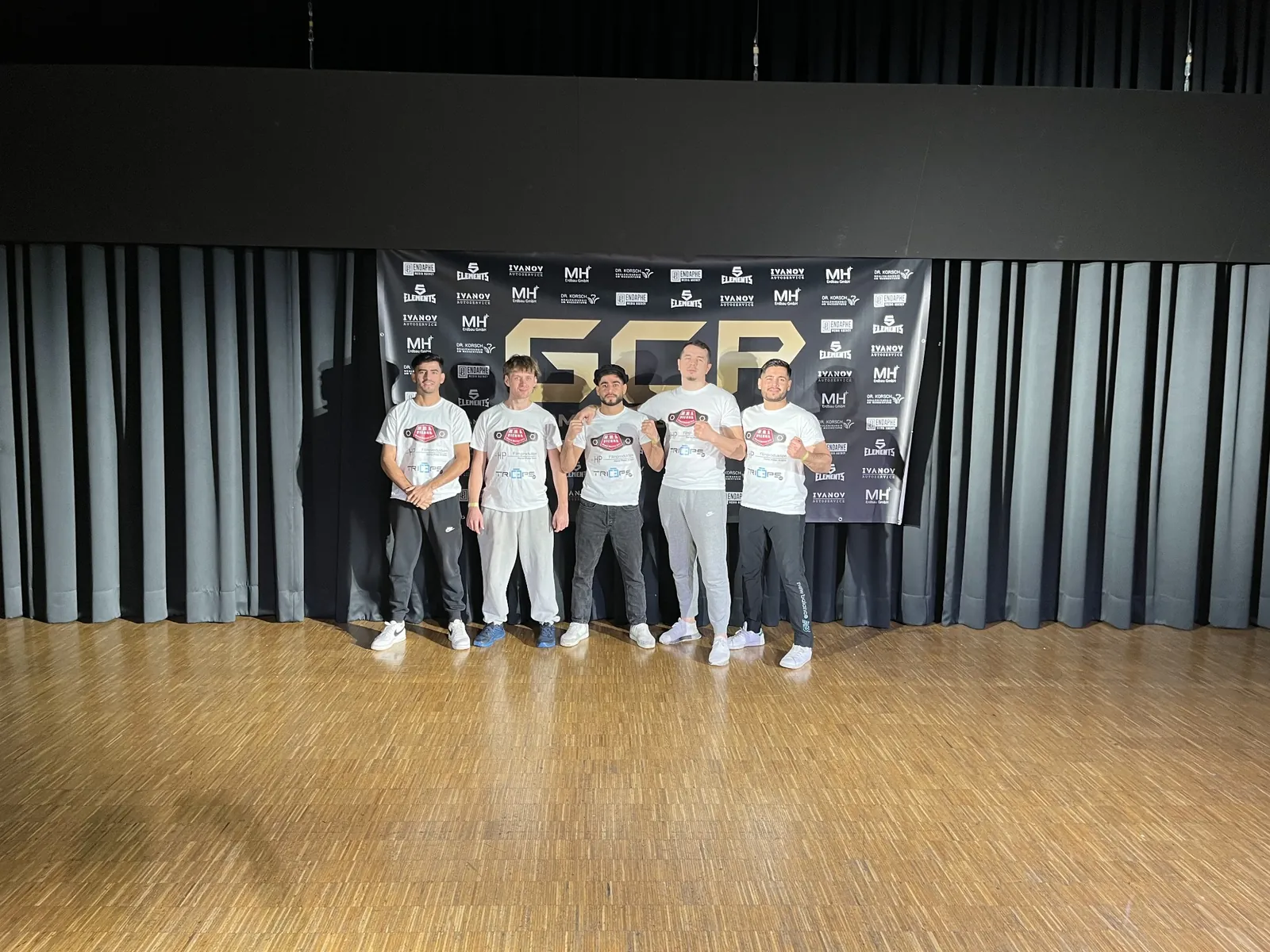 K2 Massage – MMA-Team beim Event