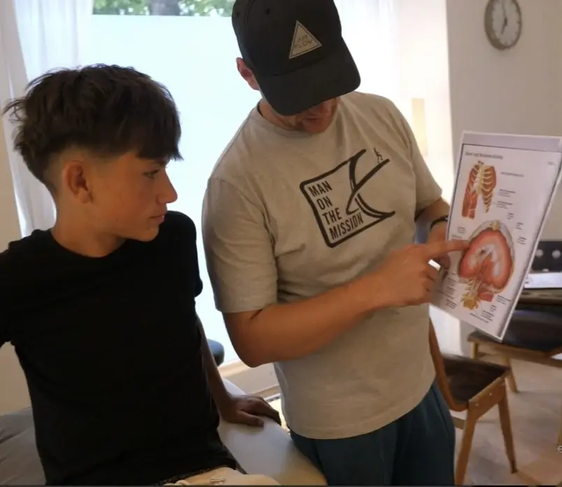 Explaining diaphragm anatomy to a young athlete